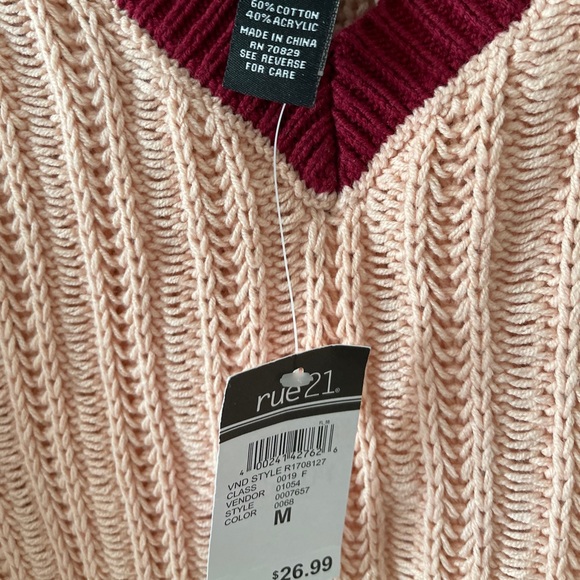 Sweater - Picture 3 of 3